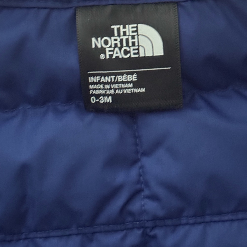 The North Face Thermoball Jacket Infant Baby Bolt Blue Critter Crawl Print 0-3M - Picture 2 of 9